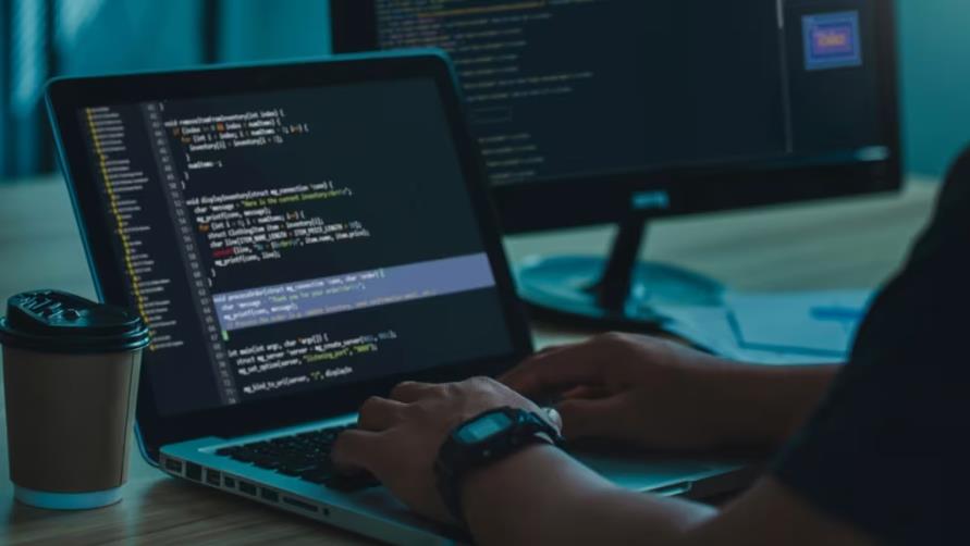 中山小程序开发中，.NET 与 .NET Core 的差异深度解析